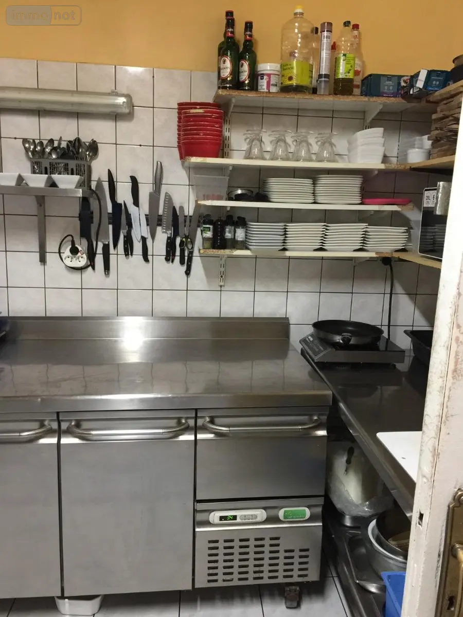 Fonds et murs commerciaux a vendre Tourcoing 59200 Nord 59 107000 euros 12995/705 004
