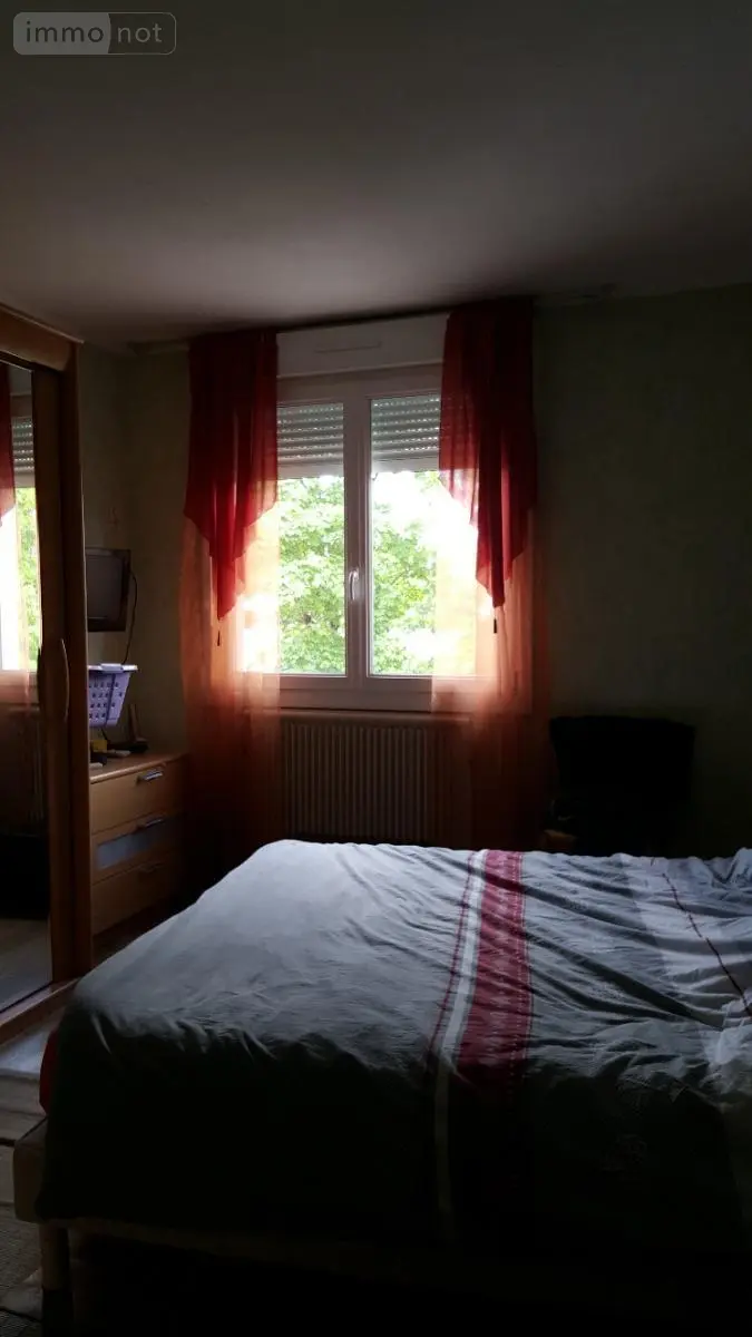 Fonds et murs commerciaux a vendre Villaines-la-Juhel 53700 Mayenne 53 240 m2 14 pièces 167380 euros 2585 020