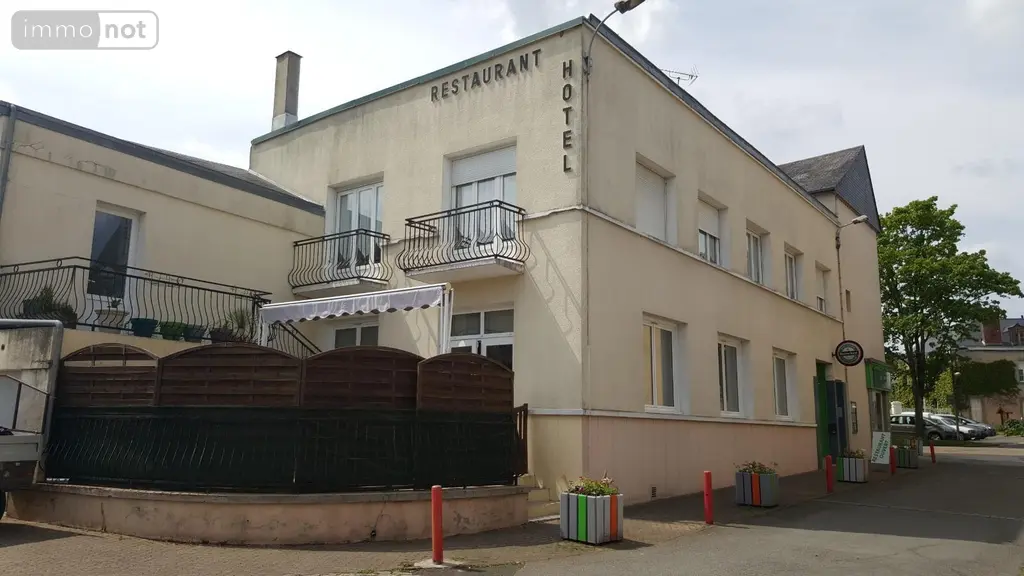 Fonds et murs commerciaux a vendre Villaines-la-Juhel 53700 Mayenne 53 240 m2 14 pièces 167380 euros 2585 001