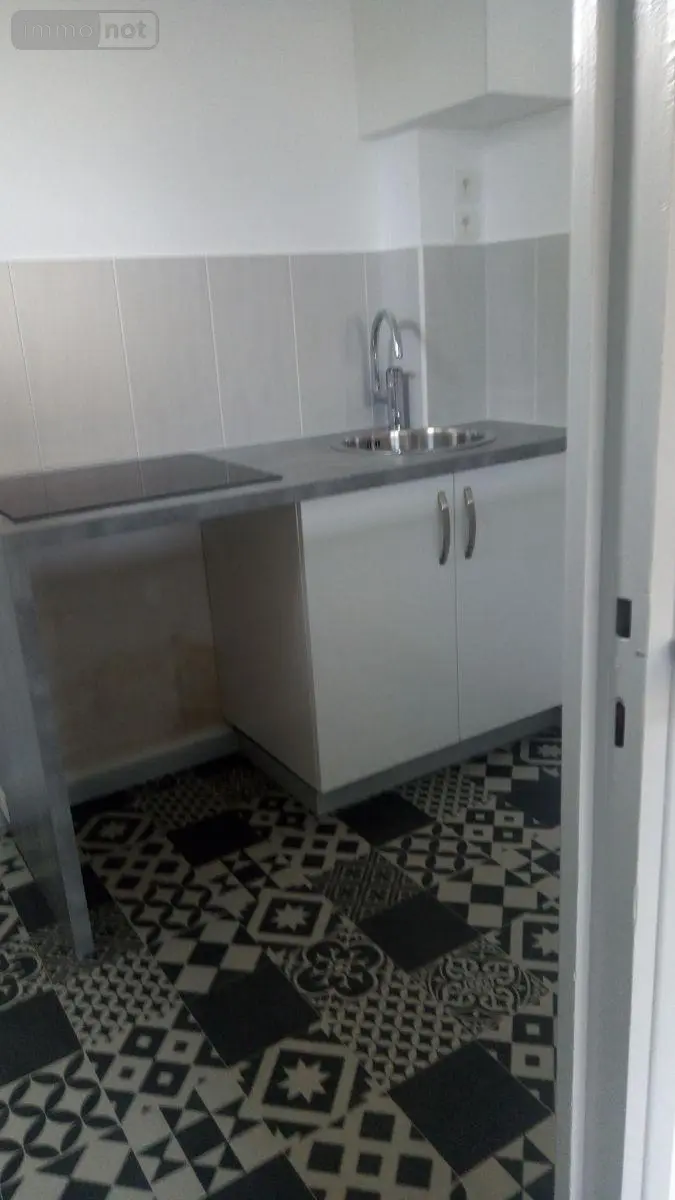 Location appartement Fécamp 76400 Seine-Maritime 76 35 m2 2 pièces 514 euros SC/374 002
