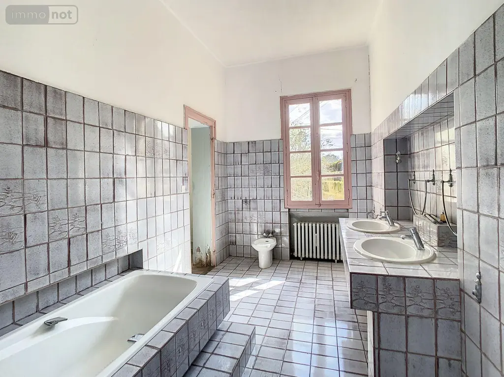 Maison a vendre Léognan 33850 Gironde 33 307 m2 8 pièces 549000 euros 144/465 015