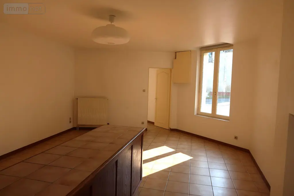 Location maison Châtellerault 86100 Vienne 86 39 m2 2 pièces 425 euros 86024-MA01099 003