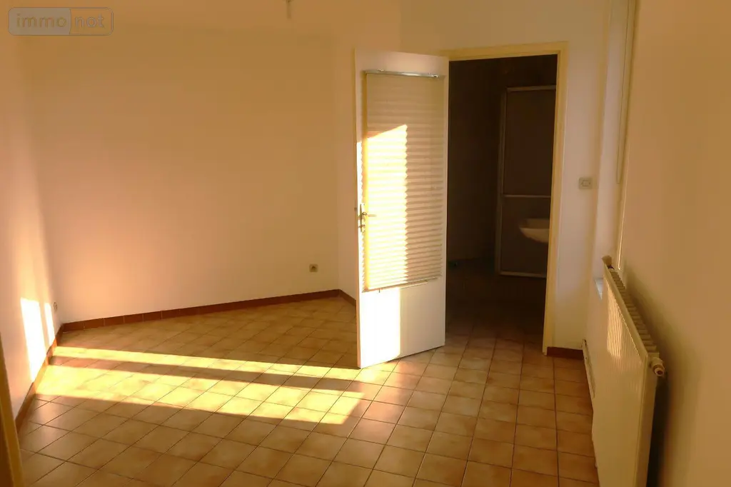 Location maison Châtellerault 86100 Vienne 86 39 m2 2 pièces 425 euros 86024-MA01099 006