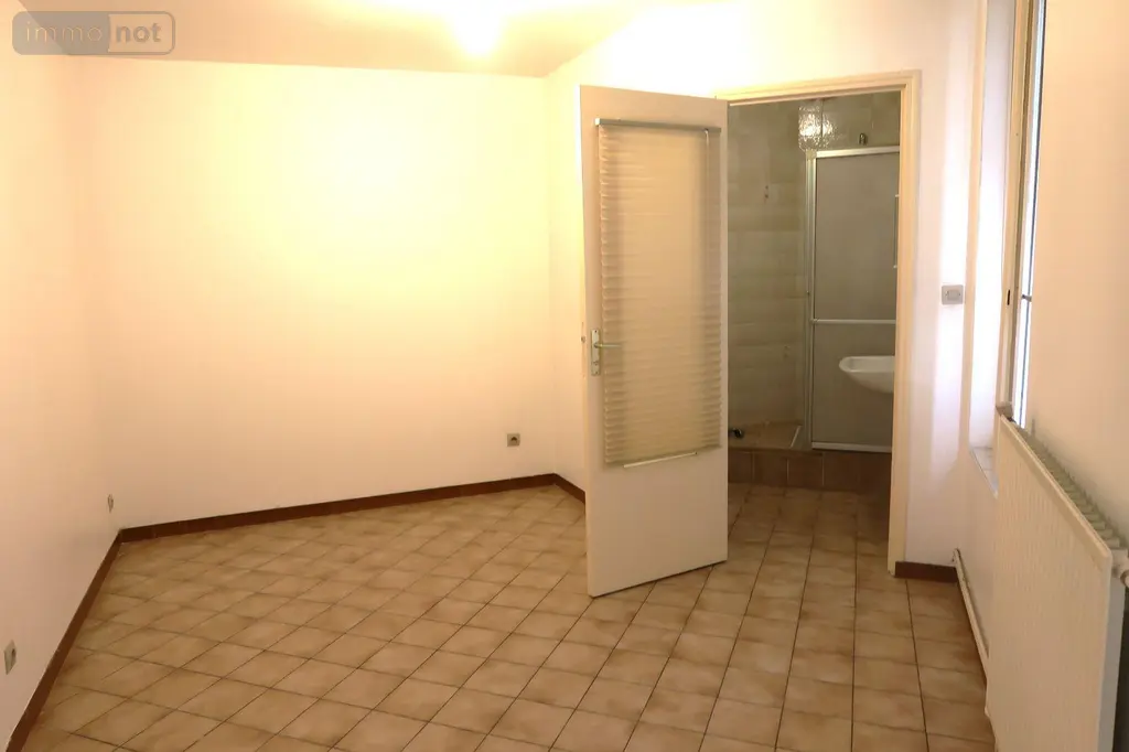Location maison Châtellerault 86100 Vienne 86 39 m2 2 pièces 425 euros 86024-MA01099 007