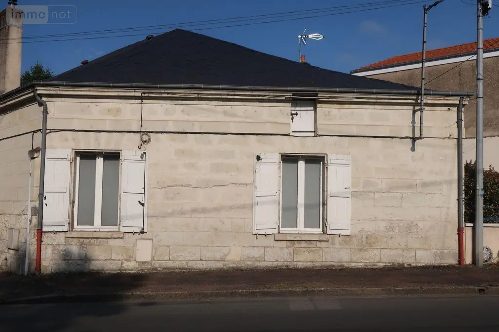 Location maison Châtellerault 86100 Vienne 86 39 m2 2 pièces 425 euros 86024-MA01099 001