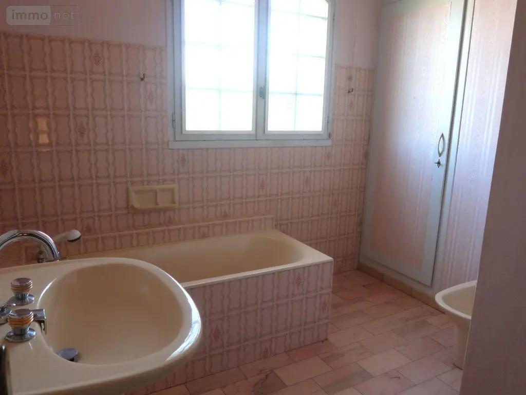 Maison a vendre Cenon-sur-Vienne 86530 Vienne 86 145 m2 7 pièces 199120 euros 86024-MAIS2465 012