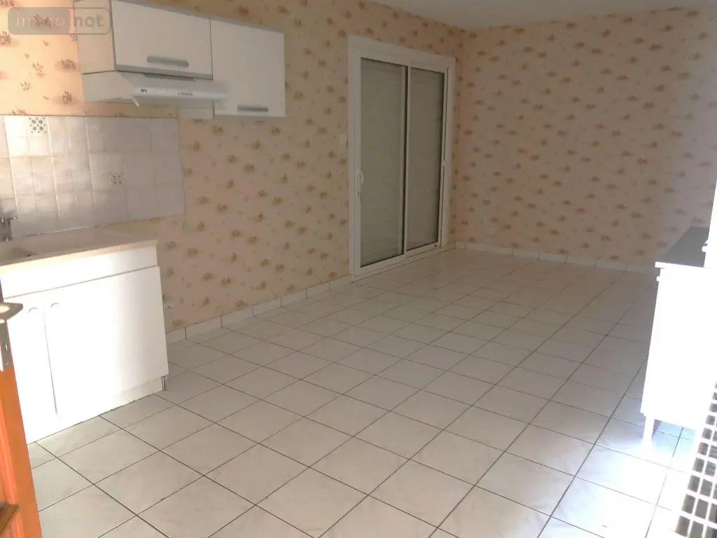 Maison a vendre Cenon-sur-Vienne 86530 Vienne 86 98 m2 4 pièces 172920 euros 86024-MAIS2497 018