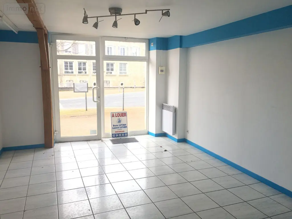 Location fonds et murs commerciaux Buzançais 36500 Indre 36 21 m2 1 pièce 308 euros Location BUZANCAIS 004