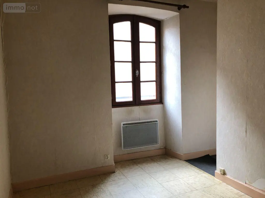 Immeuble de rapport a vendre Lacapelle-Marival 46120 Lot 46 75 m2 3 pièces 49000 euros 46030/IMMR/231 008