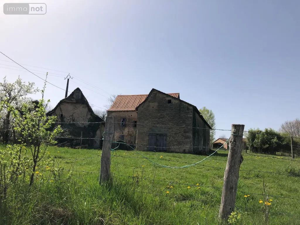 Maison a vendre Assier 46320 Lot 46 215 m2 95400 euros 46030/MAIS/238 013