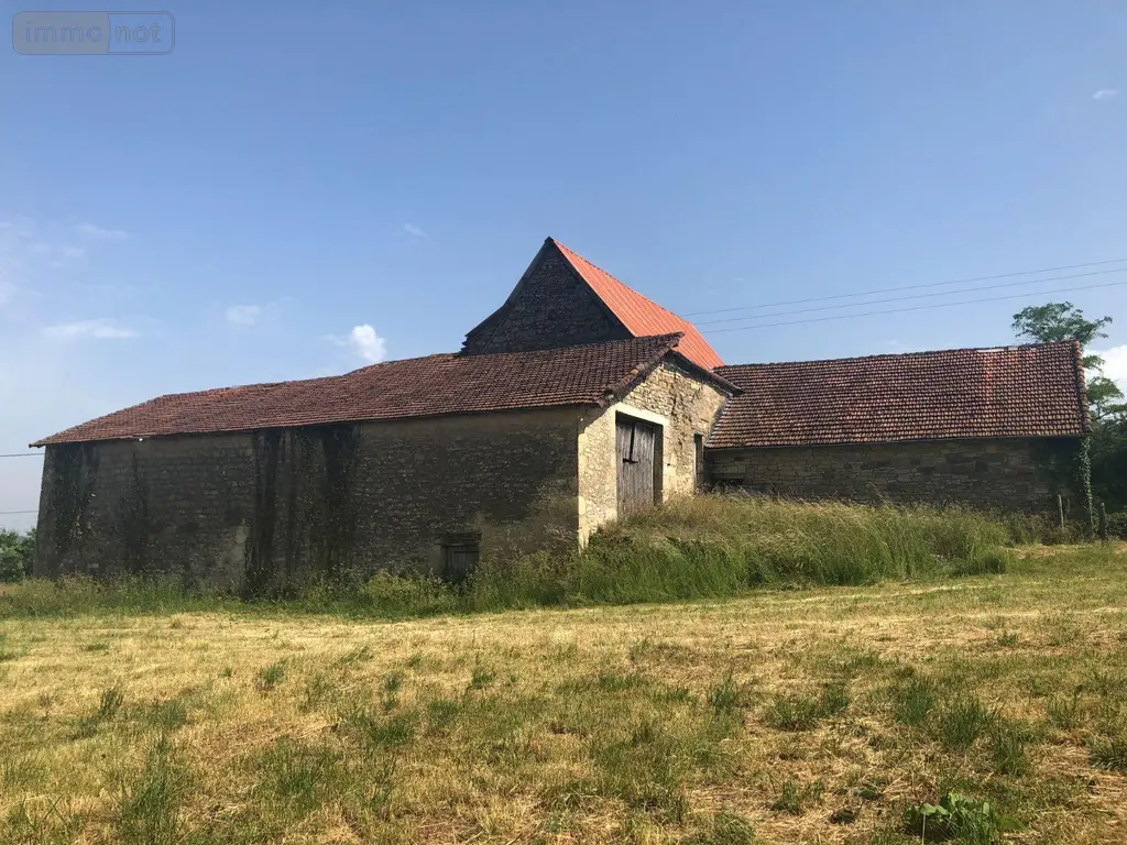 Maison a vendre Assier 46320 Lot 46 215 m2 95400 euros 46030/MAIS/238 044