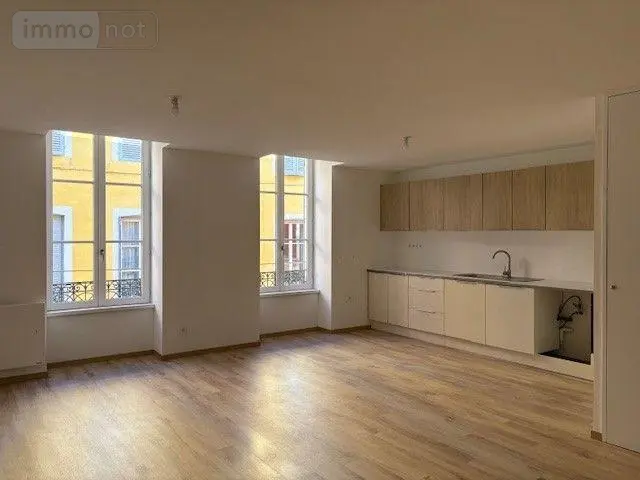 Appartement a vendre Mâcon 71000 Saône-et-Loire 71 80 m2 4 pièces 209000 euros 13779/755 001