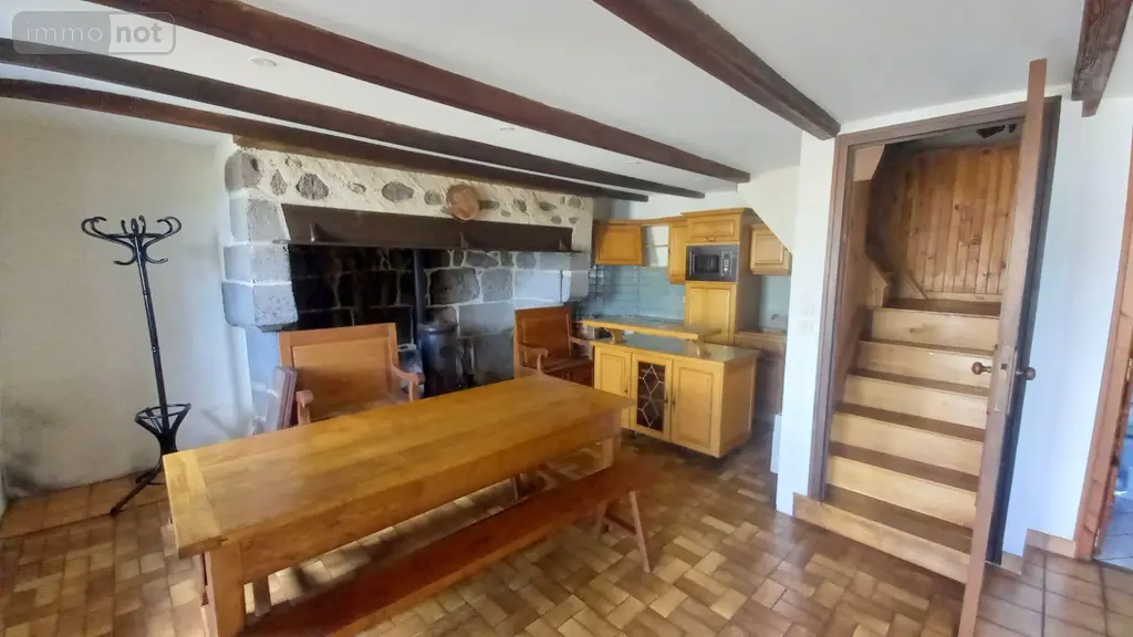 Maison a vendre Saint-Jacques-des-Blats 15800 Cantal 15 62 m2 3 pièces 95750 euros MG/1762 004