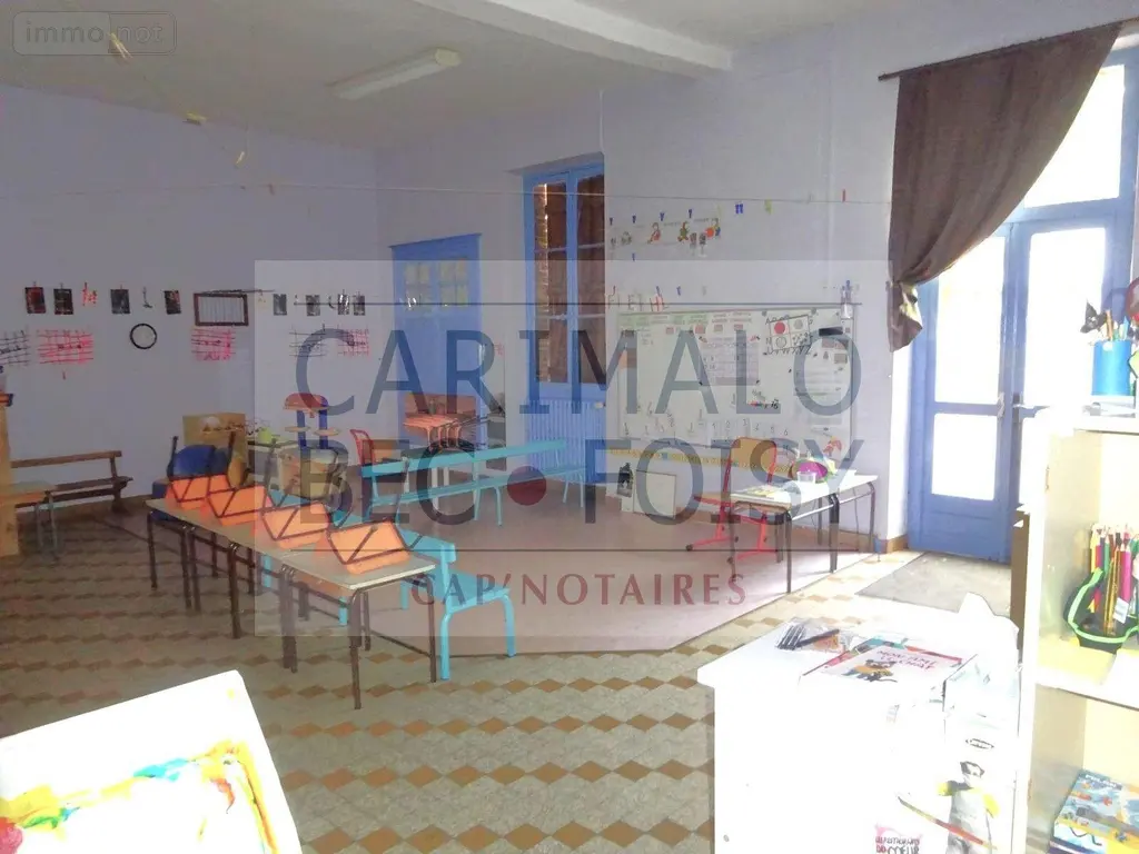 Immeuble de rapport a vendre Saint-Hilaire-sur-Yerre 28220 Eure-et-Loir 28 360 m2 11 pièces 191000 euros JS/517 002
