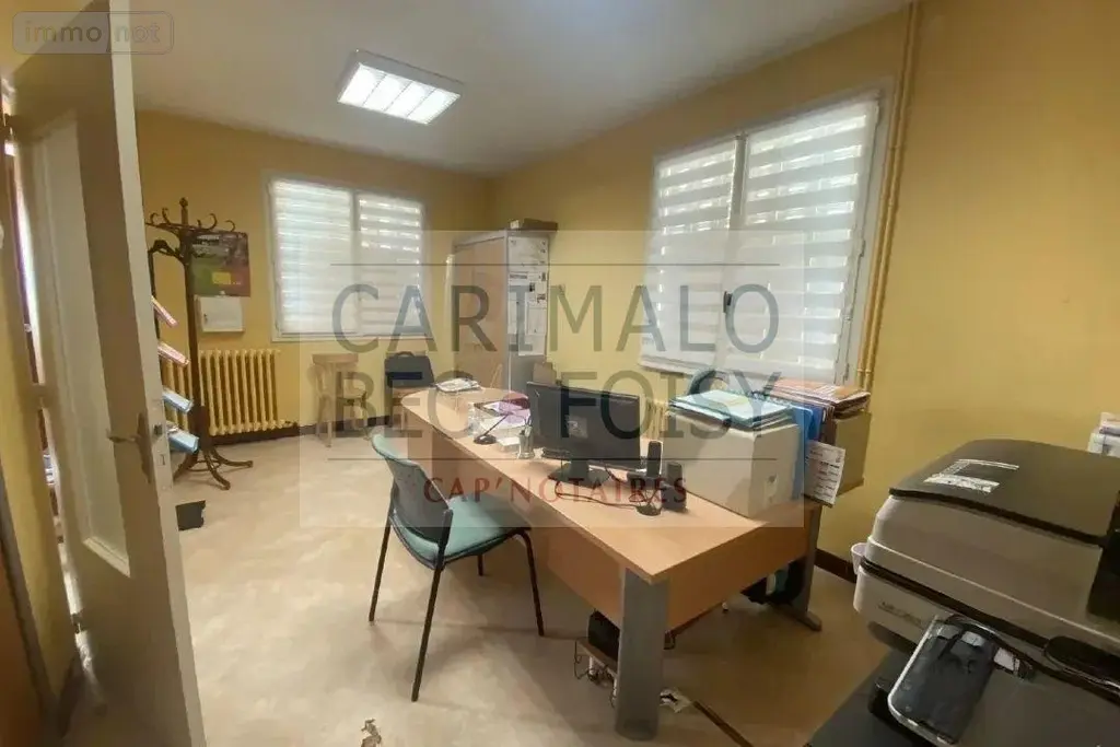 Immeuble de rapport a vendre Saint-Hilaire-sur-Yerre 28220 Eure-et-Loir 28 360 m2 11 pièces 191000 euros JS/517 009