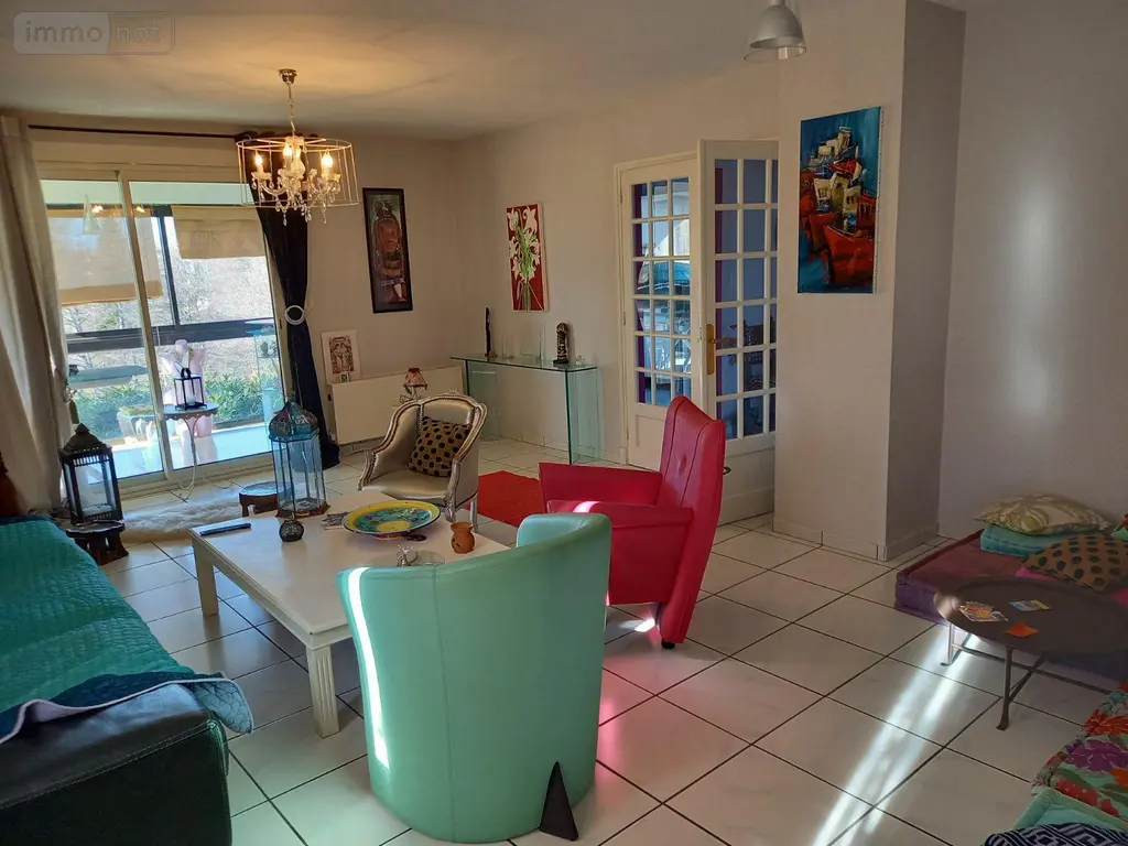 Maison a vendre Naucelles 15250 Cantal 15 230 m2 9 pièces 242700 euros MG/1841 002