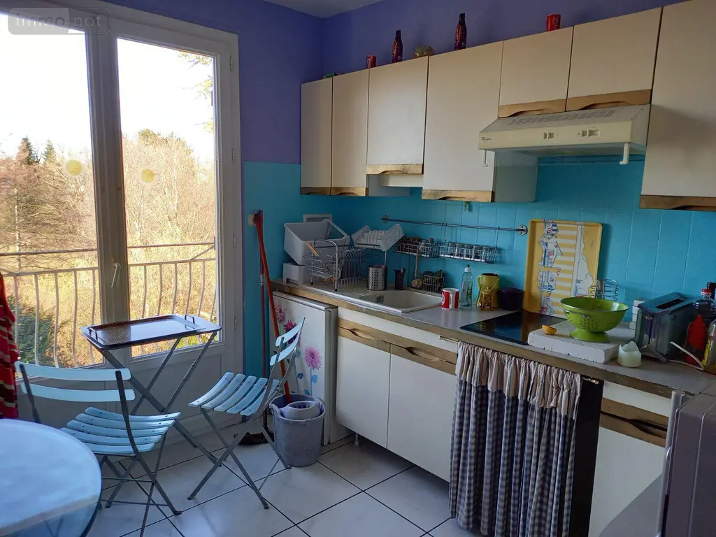 Maison a vendre Naucelles 15250 Cantal 15 230 m2 9 pièces 242700 euros MG/1841 004