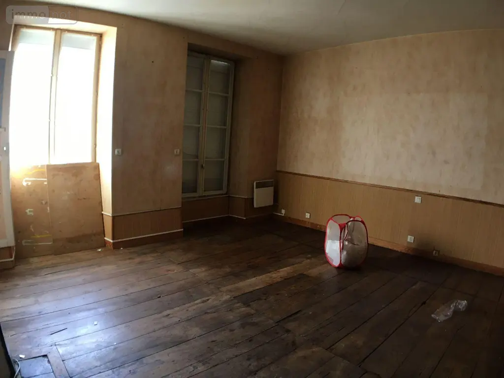 Fonds et murs commerciaux a vendre Saint-James 50240 Manche 50 55 m2 6 pièces 59600 euros 12541/1840 004
