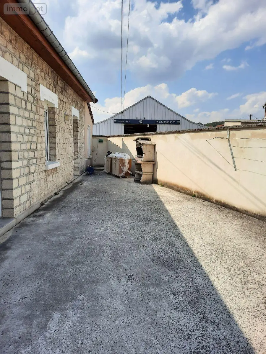 Location maison Vailly-sur-Aisne 02370 Aisne 02 84 m2 3 pièces 650 euros 02072/62 002