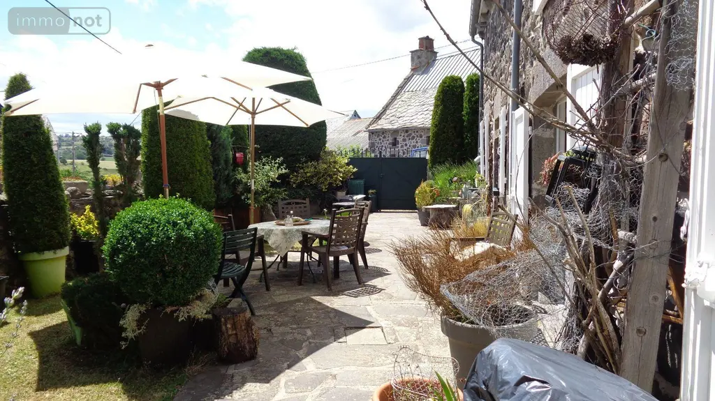 Maison a vendre Laveissenet 15300 Cantal 15 98 m2 3 pièces 190000 euros ES/1918 007