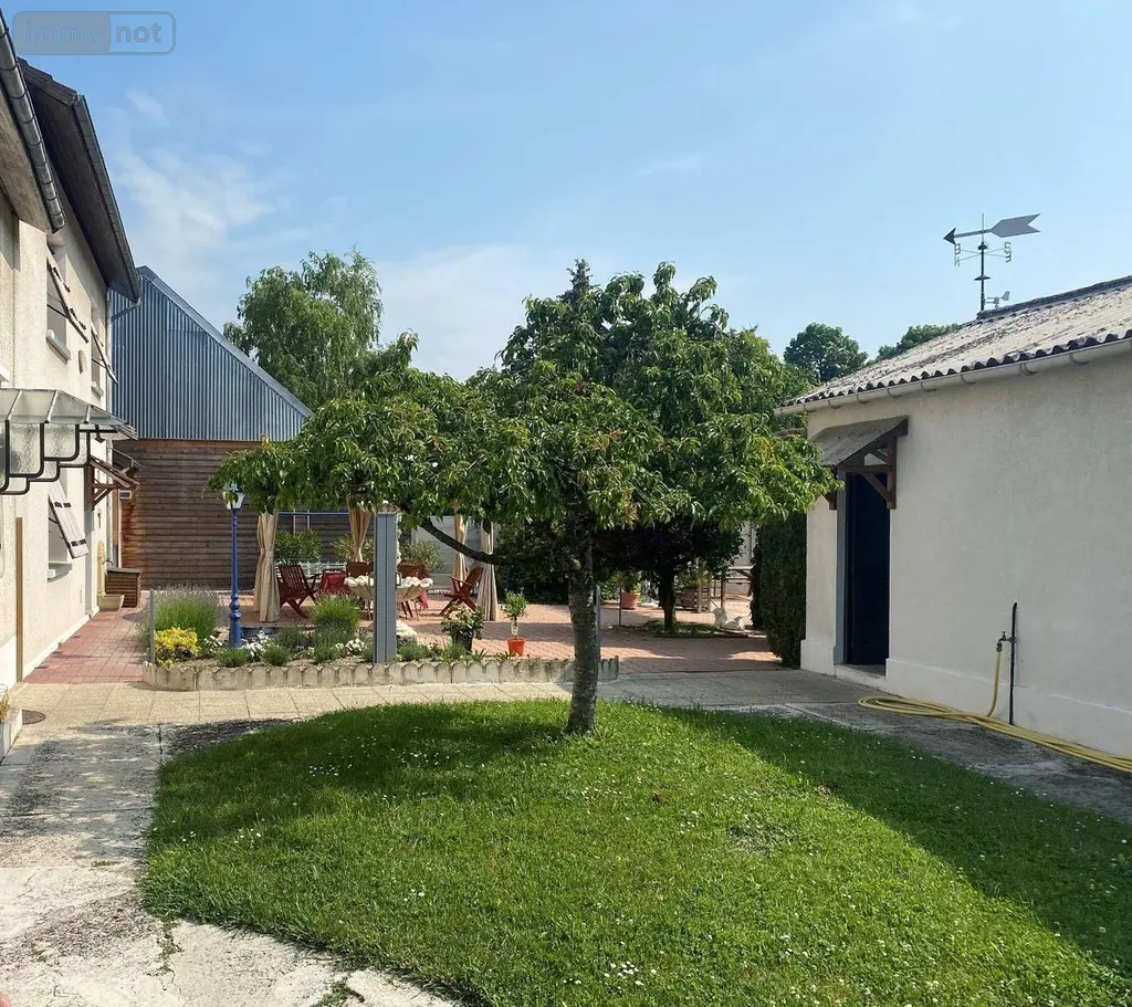 Maison a vendre Arcis-sur-Aube 10700 Aube 10 160 m2 8 pièces 189000 euros 1006918 024
