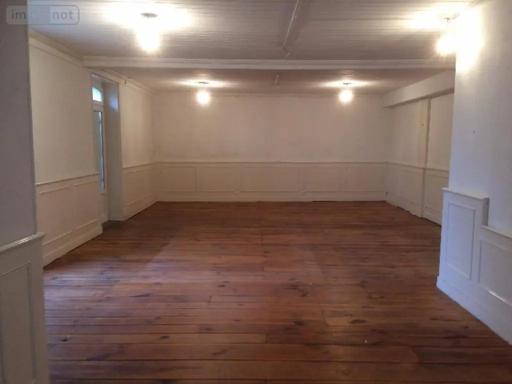 Immeuble de rapport a vendre Fléré-la-Rivière 36700 Indre 36 220 m2 8 pièces 169000 euros 1036472 / 1V 002
