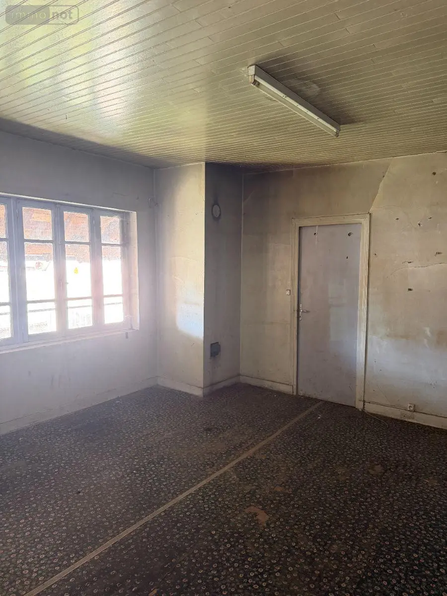 Maison a vendre Mauriac 15200 Cantal 15 140 m2 6 pièces 58300 euros 15060/1047 017