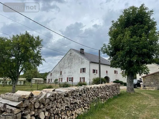 Maison a vendre Aillevillers-et-Lyaumont 70320 Haute-Saône 70 214 m2 10 pièces 227000 euros 1007112 003