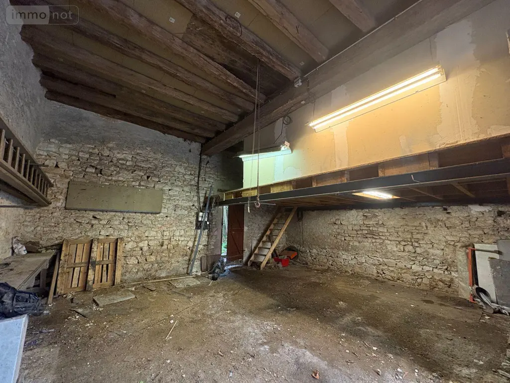 Bien agricole a vendre Thenay 36800 Indre 36 30740 euros 037/2205 003