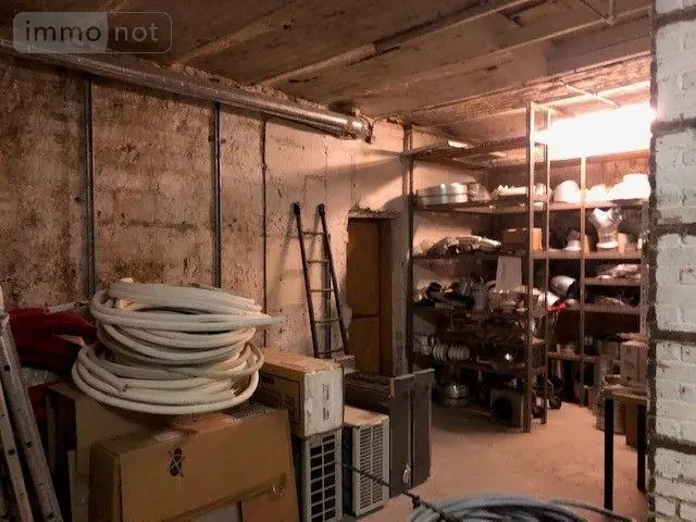Fonds et murs commerciaux a vendre Paris 17e Arrondissement 75017 Paris 75 57 m2 1327375 euros 079/1856 007