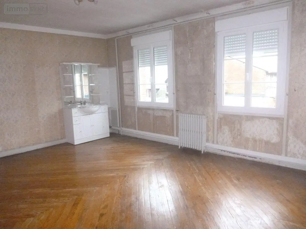 Immeuble de rapport a vendre Doudeville 76560 Seine-Maritime 76 190 m2 187200 euros 76106/630 023