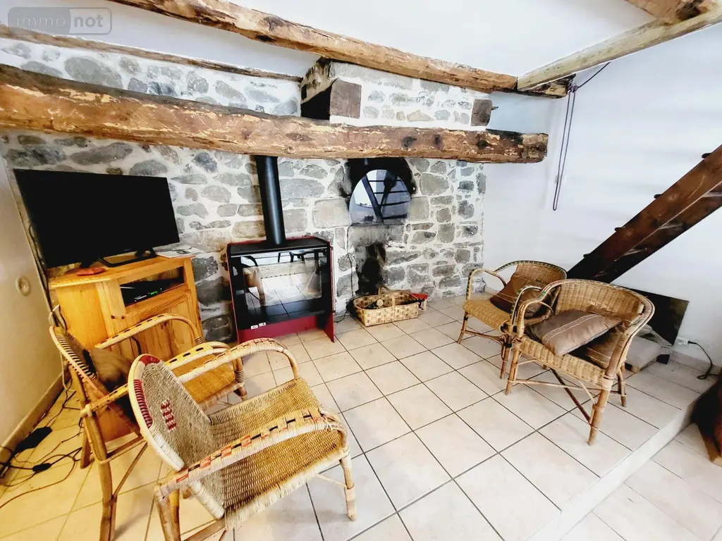 Bien agricole a vendre Sarroux - Saint Julien 19110 Corrèze 19 488800 euros UM 1169 011