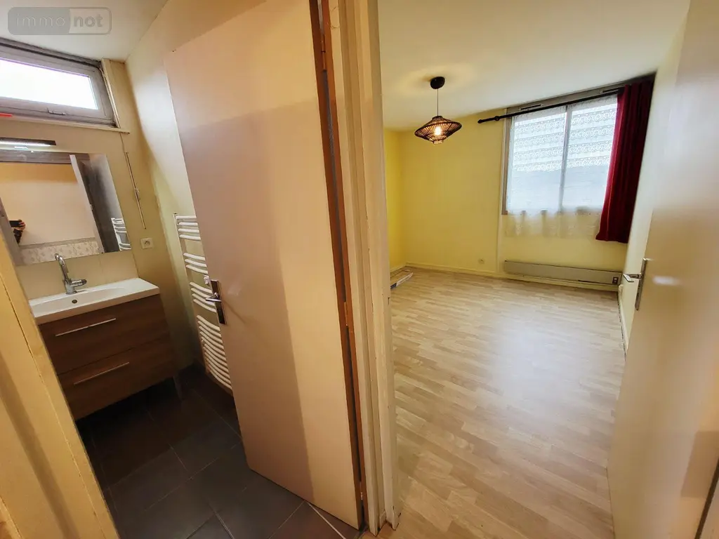 Appartement a vendre Ussel 19200 Corrèze 19 88 m2 3 pièces 115500 euros UA 119 006