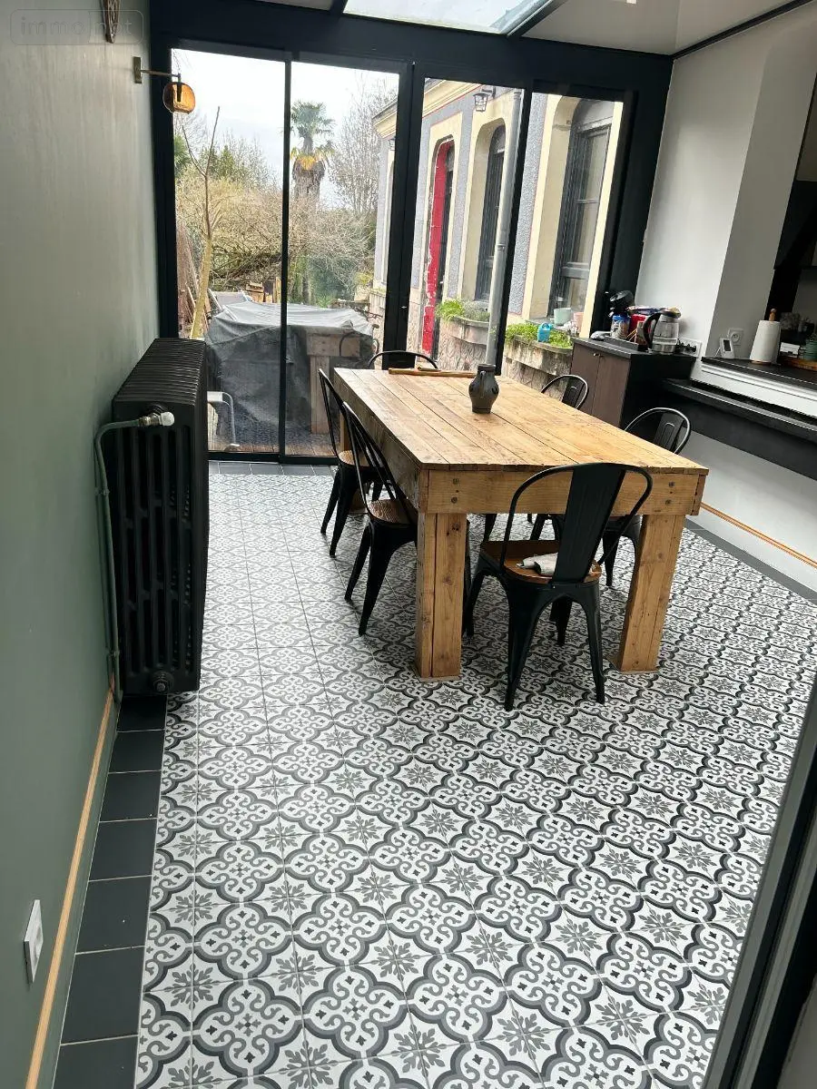 Maison a vendre La Flèche 72200 Sarthe 72 206 m2 9 pièces 384616 euros 191 006