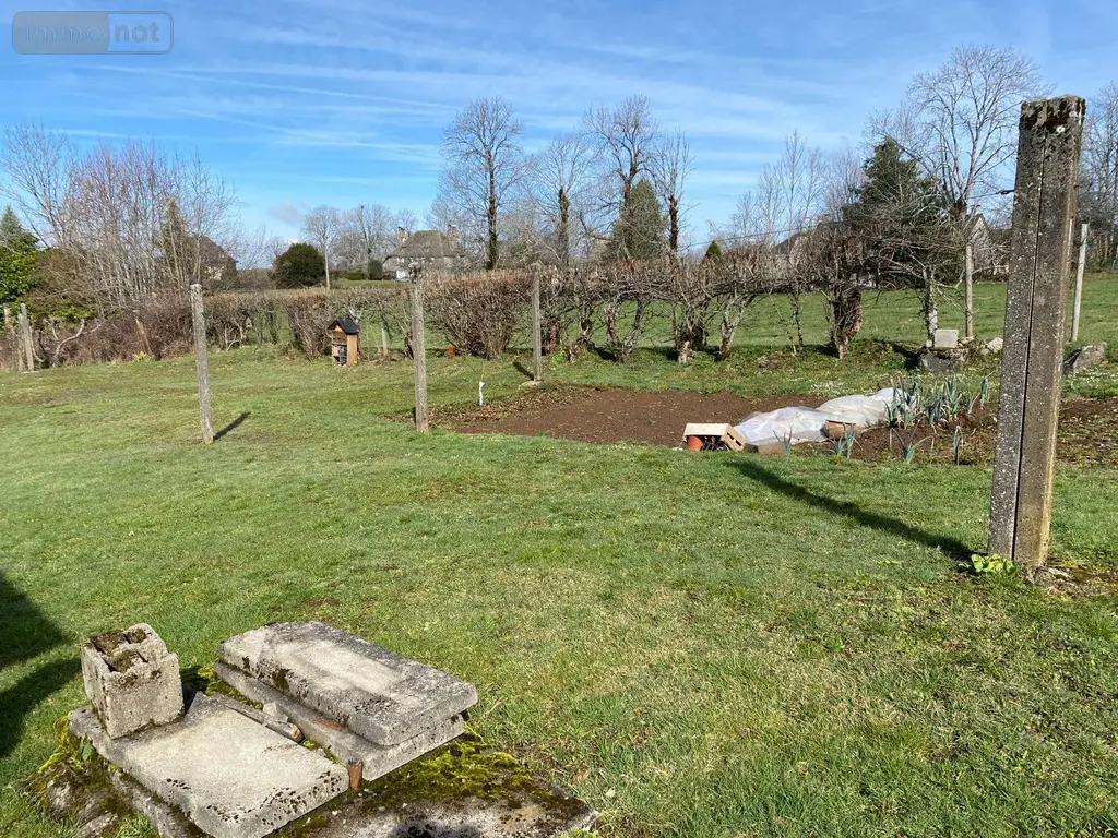 Maison a vendre Anglards-de-Salers 15380 Cantal 15 295 m2 106000 euros 15060/1061 017
