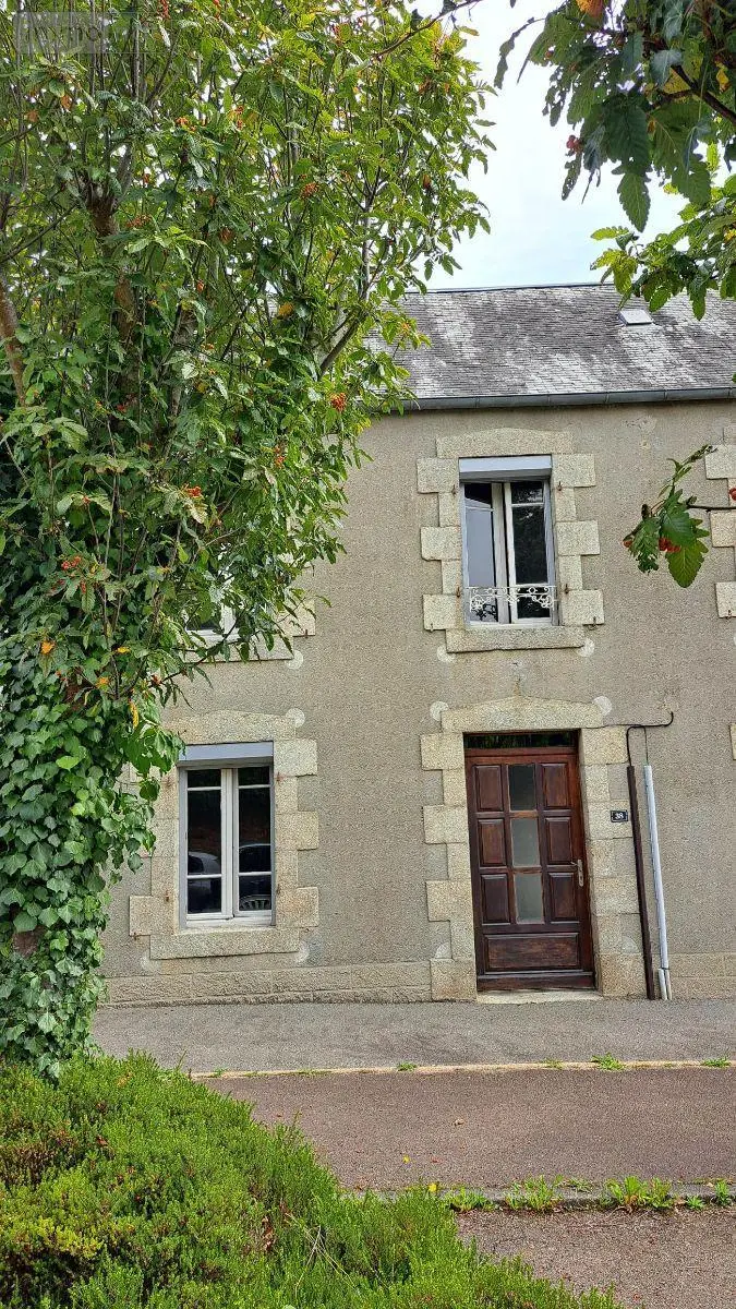 Maison a vendre Guerlesquin 29650 Finistère 29 110 m2 6 pièces 98500 euros MAIS0440 015