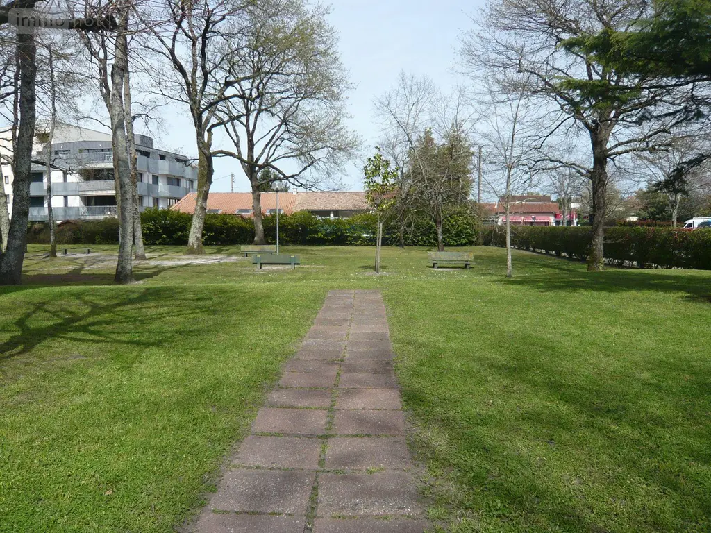 Appartement a vendre Le Bouscat 33110 Gironde 33 83 m2 3 pièces 264000 euros 33082/277 009