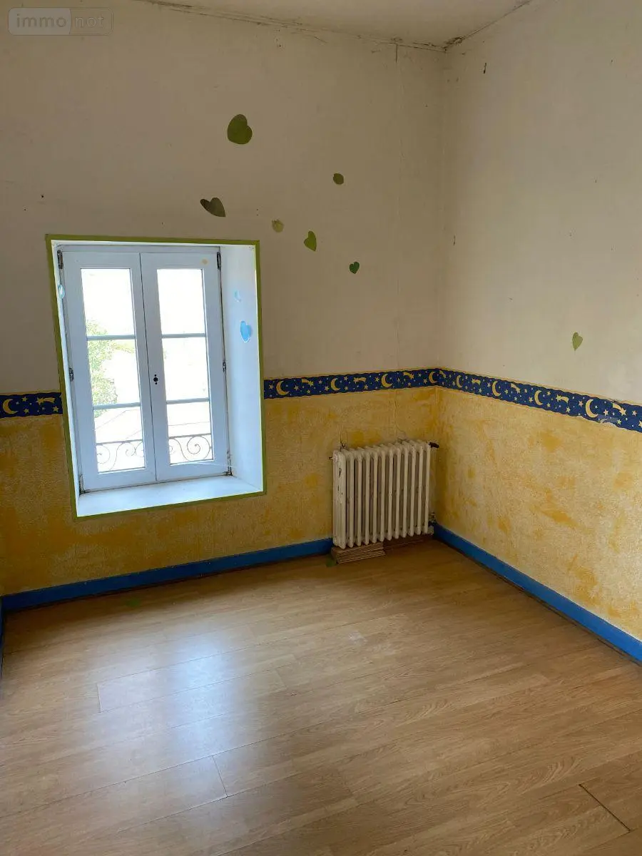 Immeuble de rapport a vendre Coray 29370 Finistère 29 350 m2 106000 euros 2332 006
