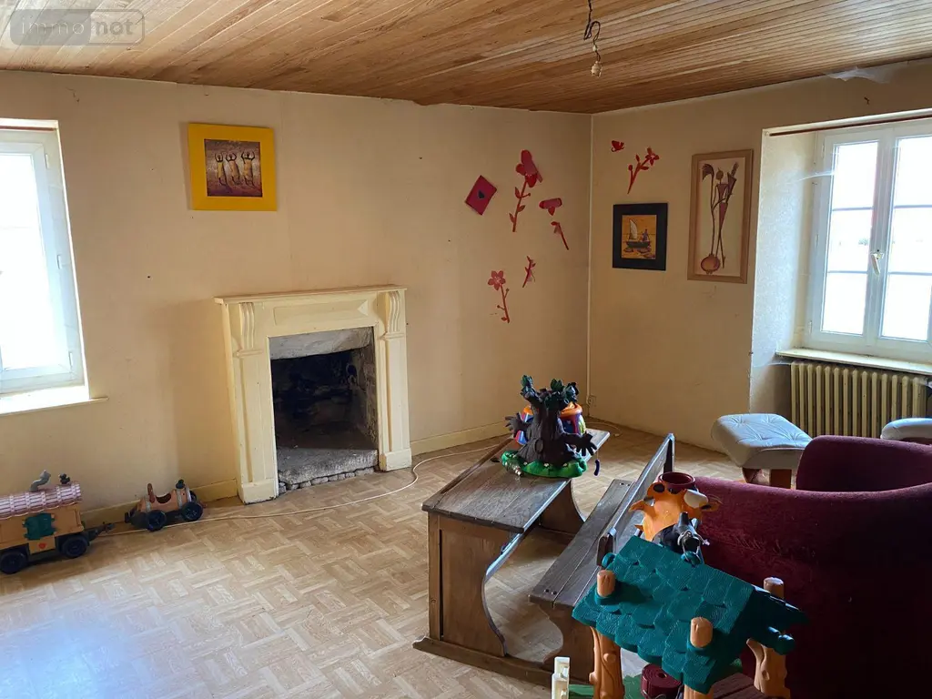 Immeuble de rapport a vendre Coray 29370 Finistère 29 350 m2 106000 euros 2332 005