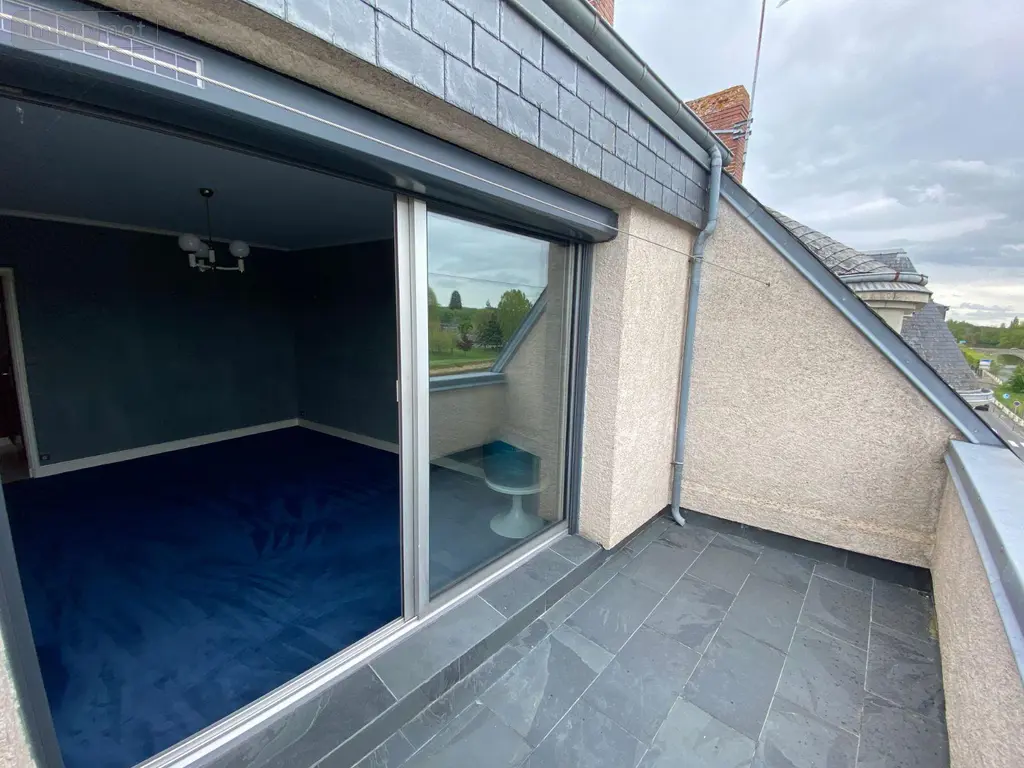 Appartement a vendre Montrichard Val de Cher 41400 Loir-et-Cher 41 54 m2 2 pièces 130869 euros 12101/1146 008