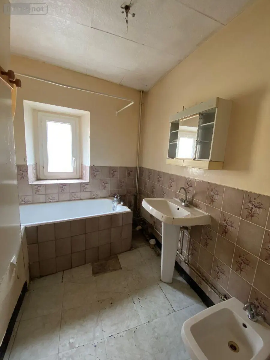 Maison a vendre Charbonnières 28330 Eure-et-Loir 28 74200 euros 230580 004