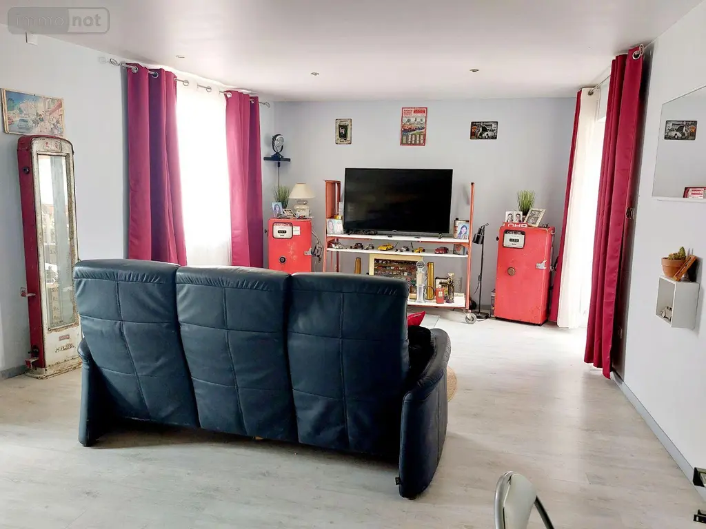 Maison a vendre Surgères 17700 Charente-Maritime 17 140 m2 5 pièces 266000 euros 499 011