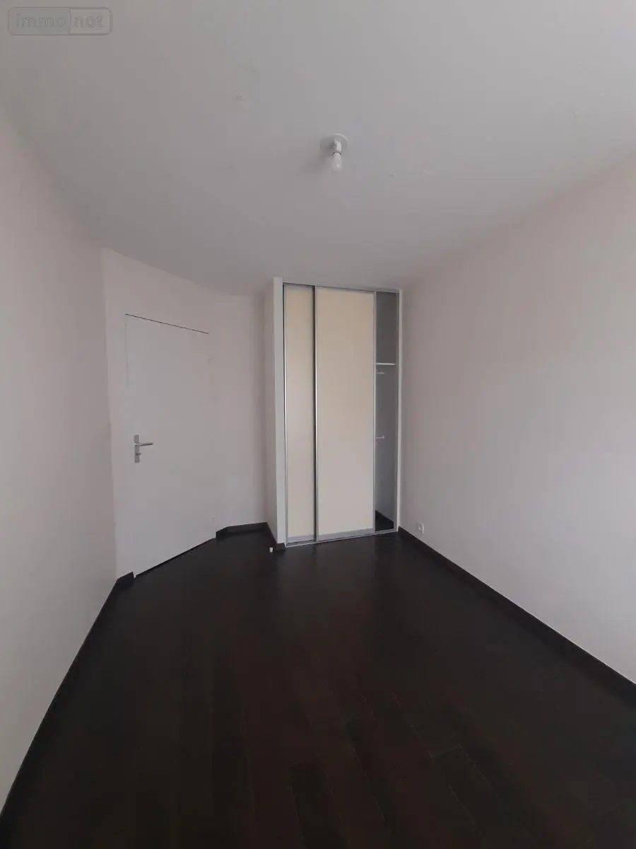 Location appartement Rennes 35000 Ille-et-Vilaine 35 107 m2 4 pièces 1360 euros 010/2047 011