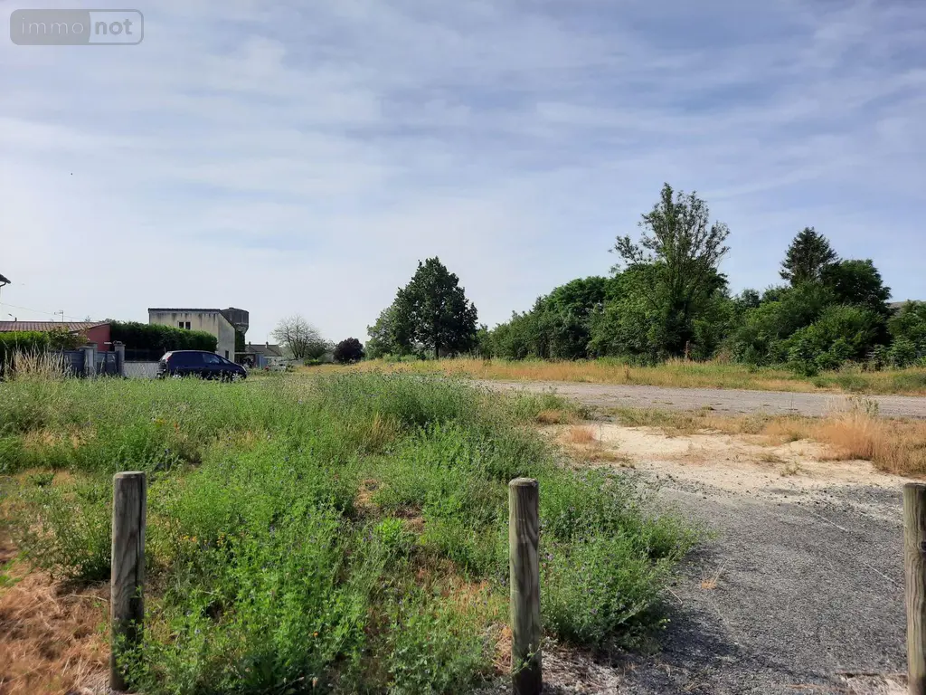 Terrain a batir a vendre Laon 02000 Aisne 02 152250 euros 02072/127 002