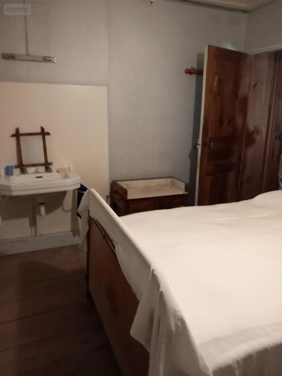 Maison a vendre Valuéjols 15300 Cantal 15 129 m2 6 pièces 69000 euros BM/2061 017
