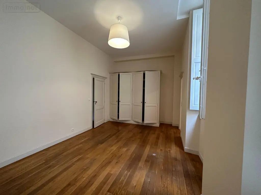 Location appartement Bordeaux 33000 Gironde 33 71 m2 3 pièces 1235 euros 147/746 010