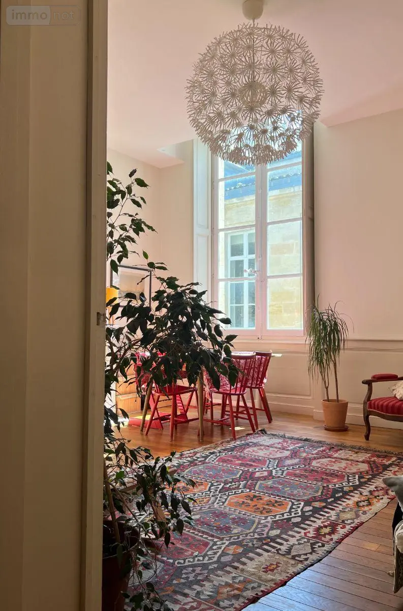 Location appartement Bordeaux 33000 Gironde 33 71 m2 3 pièces 1235 euros 147/746 004