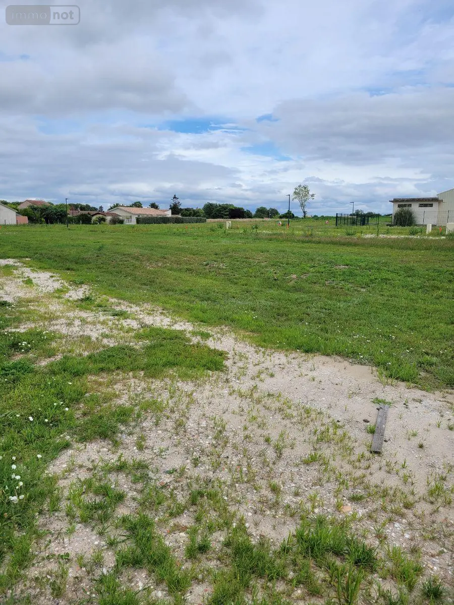 Terrain a batir a vendre Lamarque 33460 Gironde 33 108650 euros 015/683 002