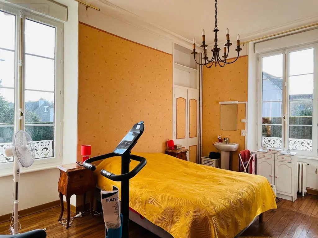 Maison a vendre Avranches 50300 Manche 50 198 m2 9 pièces 282096 euros 12547/188 008