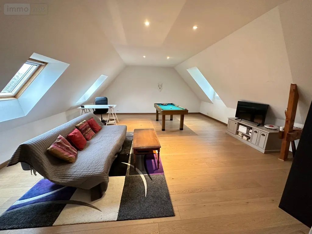 Propriete a vendre Amboise 37400 Indre-et-Loire 37 337 m2 10 pièces 860417 euros 12101/1183 014